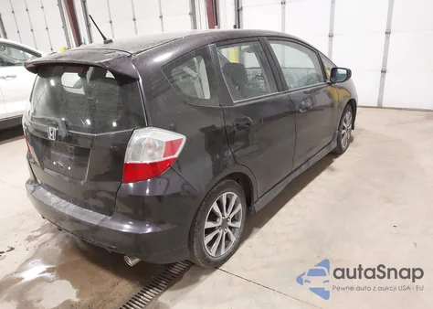 2013 Honda Fit Sport z USA, uszkodzony, nr VIN JHMGE8G55DC070094